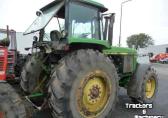 John Deere 4255